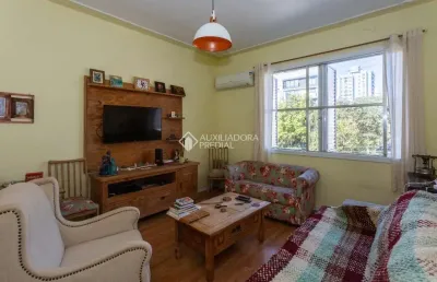 Apartamento com 2 quartos à venda na rua marcílio dias, 934, menino deus, porto alegre, 69 m2 por r$ 318.000