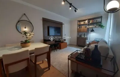 Apartamento com 2 quartos à venda na rua adão baino, 630, cristo redentor, porto alegre, 53 m2 por r$ 350.000