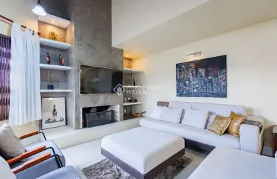 Casa com 4 quartos à venda na rua professor abílio azambuja, 104, jardim do salso, porto alegre, 208 m2 por r$ 1.220.000