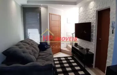 Sobrado 78m² em condomínio fechado 2 dormitórios, 2 vagas no