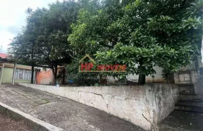 Casa térrea em osasco, jardim das flores com 330m² de terreno.