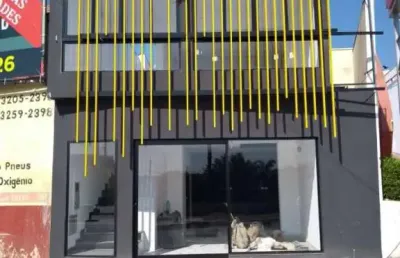 Vendo...prédio comercial de padrão superior na principal rua de tatuí...!!!