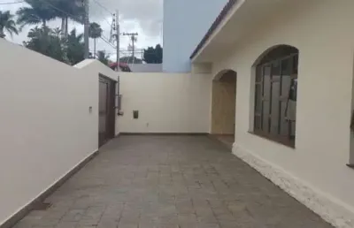 Linda casa a venda no bairro chácara junqueira em tatuí/sp