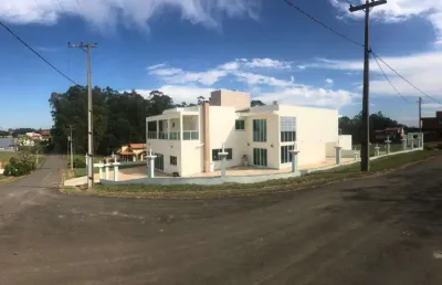 Linda casa de alto padrão no condomínio ninho verde i eco residence - 400 m² construído, 1350 m² de área total..