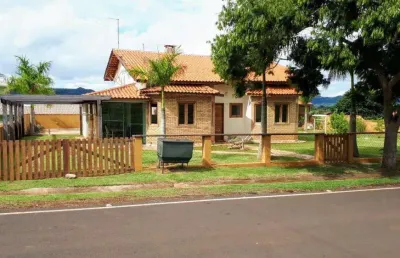 Linda casa de campo a venda no condomínio ninho verde ii eco residence