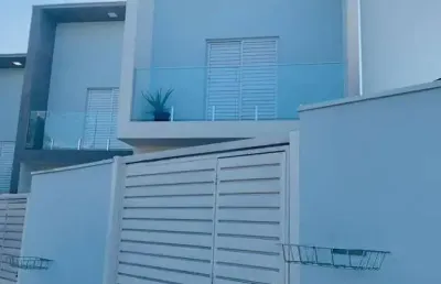 Sobrado à venda com 60m², 02 dormitórios - bairro vitiello, boituva/sp