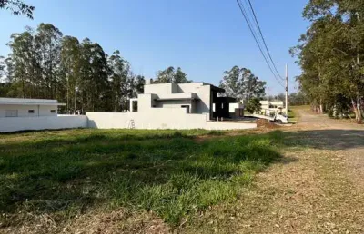 Oportunidade imperdível! terreno no asfalto com escritura no ninho verde i eco residence - r$ 50 mil
