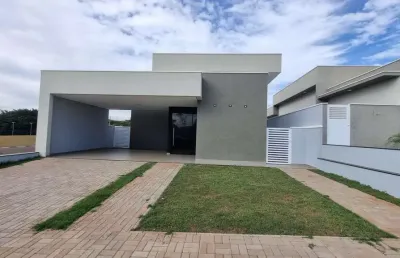Casa térrea espetacular à venda no condomínio esplanada – 3 suítes, piscina aquecida e energia solar