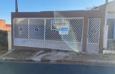 Casa com 2 quartos à venda na Vila Santa Adelia, Tatuí 