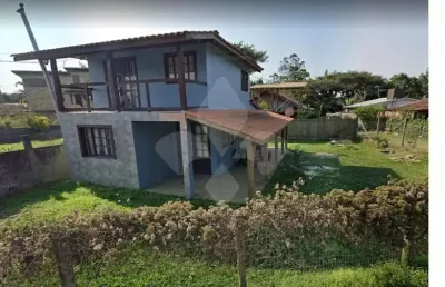 Casa em condomínio fechado com 3 quartos à venda na ouvidor, 1580, grama, garopaba por r$ 530.000