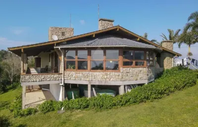 Casa em condomínio fechado com 4 quartos à venda na pmg 615 morro da silveira, 1, praia da silveira, garopaba por r$ 6.700.000