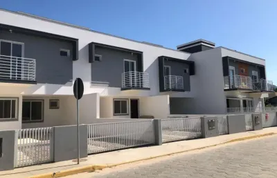 Casa em condomínio fechado com 2 quartos à venda na do travessão, 59, ambrósio, garopaba por r$ 630.000