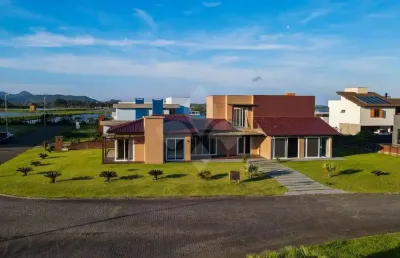 Casa em condomínio fechado com 5 quartos à venda na da esperança, 272, ibiraquera, imbituba por r$ 3.300.000