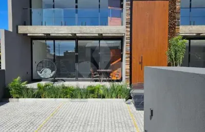 Apartamento com 3 quartos à venda na ismael lobo, 536, centro, garopaba por r$ 1.290.000