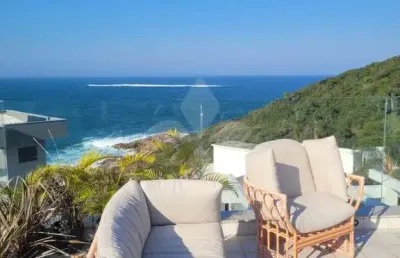 Casa em condomínio fechado com 3 quartos à venda na da floresta 2, 554, centro, garopaba por r$ 3.490.000