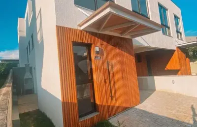 Casa em condomínio fechado com 3 quartos à venda na marcos bernardino rodrigues, 116, ambrósio, garopaba por r$ 747.000