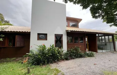 Casa em condomínio fechado com 3 quartos à venda na pmg 401, 123, capão, garopaba por r$ 1.380.000