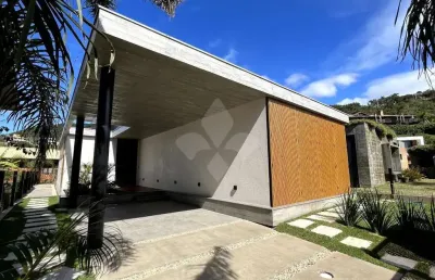 Casa em condomínio fechado com 3 quartos à venda na jovino piuco, 1885, ferraz, garopaba por r$ 2.490.000