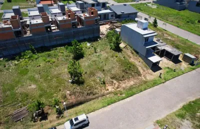 Terreno em condomínio fechado à venda na lidio crispin, 1, ferraz, garopaba por r$ 1.050.000