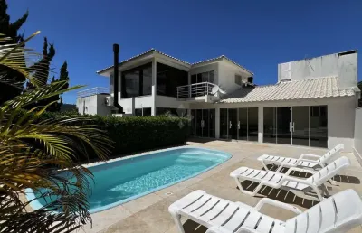 Casa em condomínio fechado com 3 quartos à venda na santa terezinha, 28, ferraz, garopaba por r$ 2.980.000