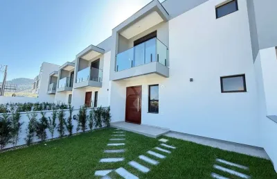 Casa em condomínio fechado com 3 quartos à venda na 15 de novembro, 15, areais da palhocinha, garopaba por r$ 699.000