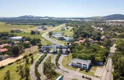 Terreno em condomínio fechado à venda na grp 396, 1850, grama, garopaba por r$ 600.000