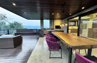 Casa em condomínio fechado com 3 quartos à venda na augusto germano wike, 1, praia da silveira, garopaba por r$ 3.500.000