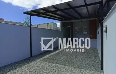 Casa com 2 quartos à venda no itacolomi, balneário piçarras , 60 m2 por r$ 430.000