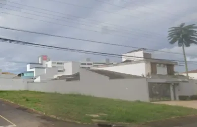 Terreno à venda no Jardim Karaíba, Uberlândia 