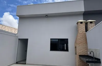 Casa com 3 quartos à venda na Rua Gregório de Matos, Novo Mundo, Uberlândia