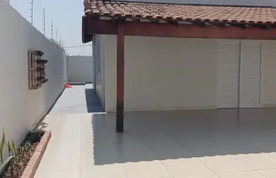 Casa com 3 quartos à venda em Granada, Uberlândia 