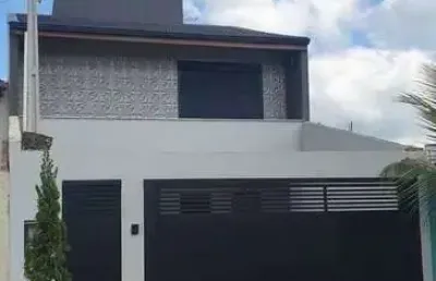 Casa à venda no jardim panorama em salto com 3 dormitórios