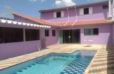 Casa com suíte e piscina no salto de são josé, salto/sp