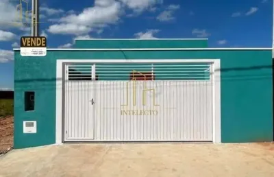 Belíssima casa à venda no residencial barnabé – salto/sp