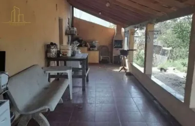Chácara / sítio à venda na chácara iracema com 3 quartos!