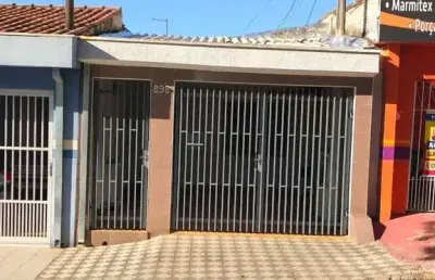 Casa com 2 quartos à venda na Rua John Kennedy, 898, Bela Vista, Salto