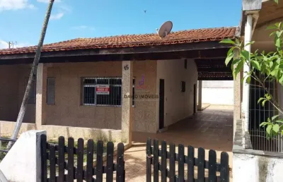 Casa com 2 quartos à venda na Rua Amadeu Pires Pacheco, 15, Porto Novo, Caraguatatuba