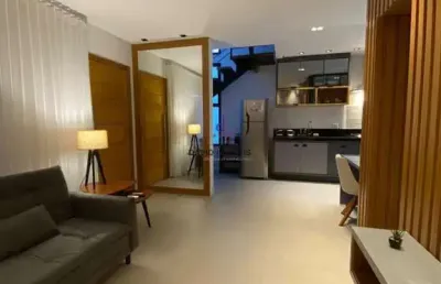 Sobrado condomínio horizontal, cidade jardim, área gourmet privativa, piscina.