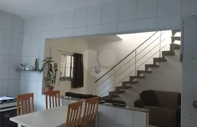 Casa com 4 quartos à venda na Gato Cinzento, Vila Urupês, Suzano