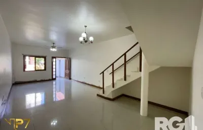 Casa com 4 quartos à venda na Travessa Alexandrino de Alencar, 59, Azenha, Porto Alegre