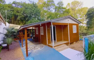Casa com 2 quartos à venda na beco são joaquim, lote  07a, 100, passo do vigário, viamão por r$ 120.000