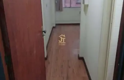 Sala comercial para alugar na rua vigário josé inácio, 566, centro histórico, porto alegre por r$ 950