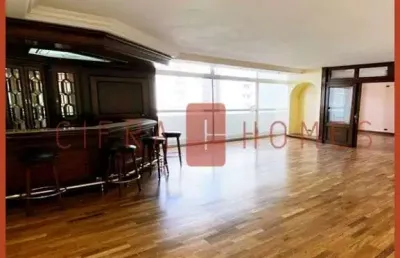 Apartamento de alto padrão à venda, com 275 m², suíte master com hidromassagem, no bairro de higien