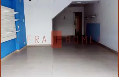 Sobrado para locação comercial, com 130 m²,  2 vagas de garagem na frente, em ótima localização do
