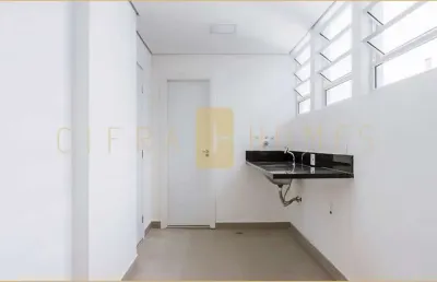 Apartamento totalmente reformado no jd. paulista, com 3 dormitórios e 2 vagas, pronto para morar