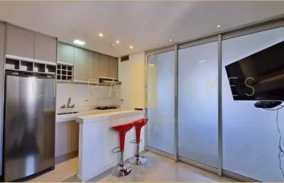 Studio mobiliado, moderno e com vista, próximo à av. paulista e grandes conveniências.