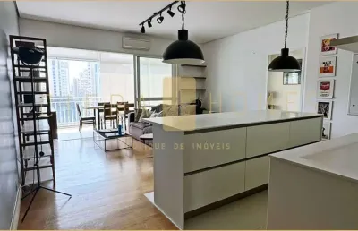Apartamento para locação, mobiliado, 100 m², 1 suíte, 2 vagas, no itaim bibi