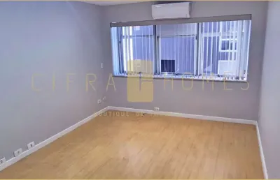 Sala comercial com 25m², ar-condicionado, banheiro privativo, com muita segurança na av paulista