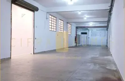Galpão disponível para locação, em excelente localização próximo ao metrô jabaquara.