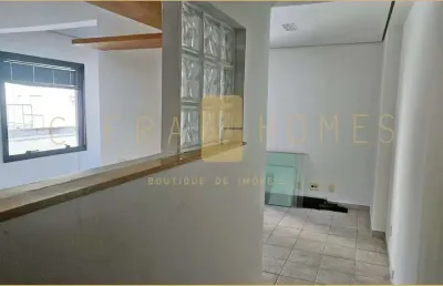 Sala comercial com copa, banheiro e 1 vaga em edifício com portaria 24h em moema